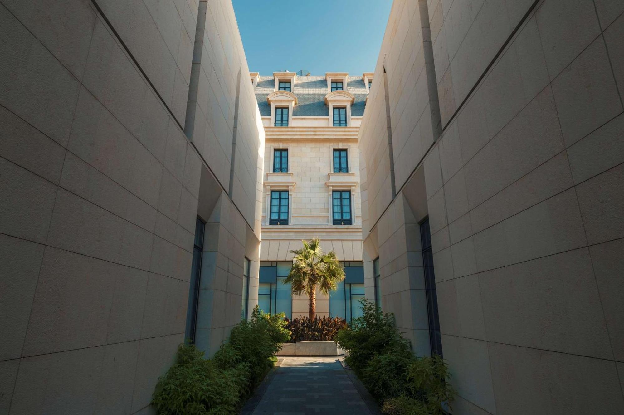 Mansard Riyadh, A Radisson Collection Hotel Экстерьер фото The hotel's entrance