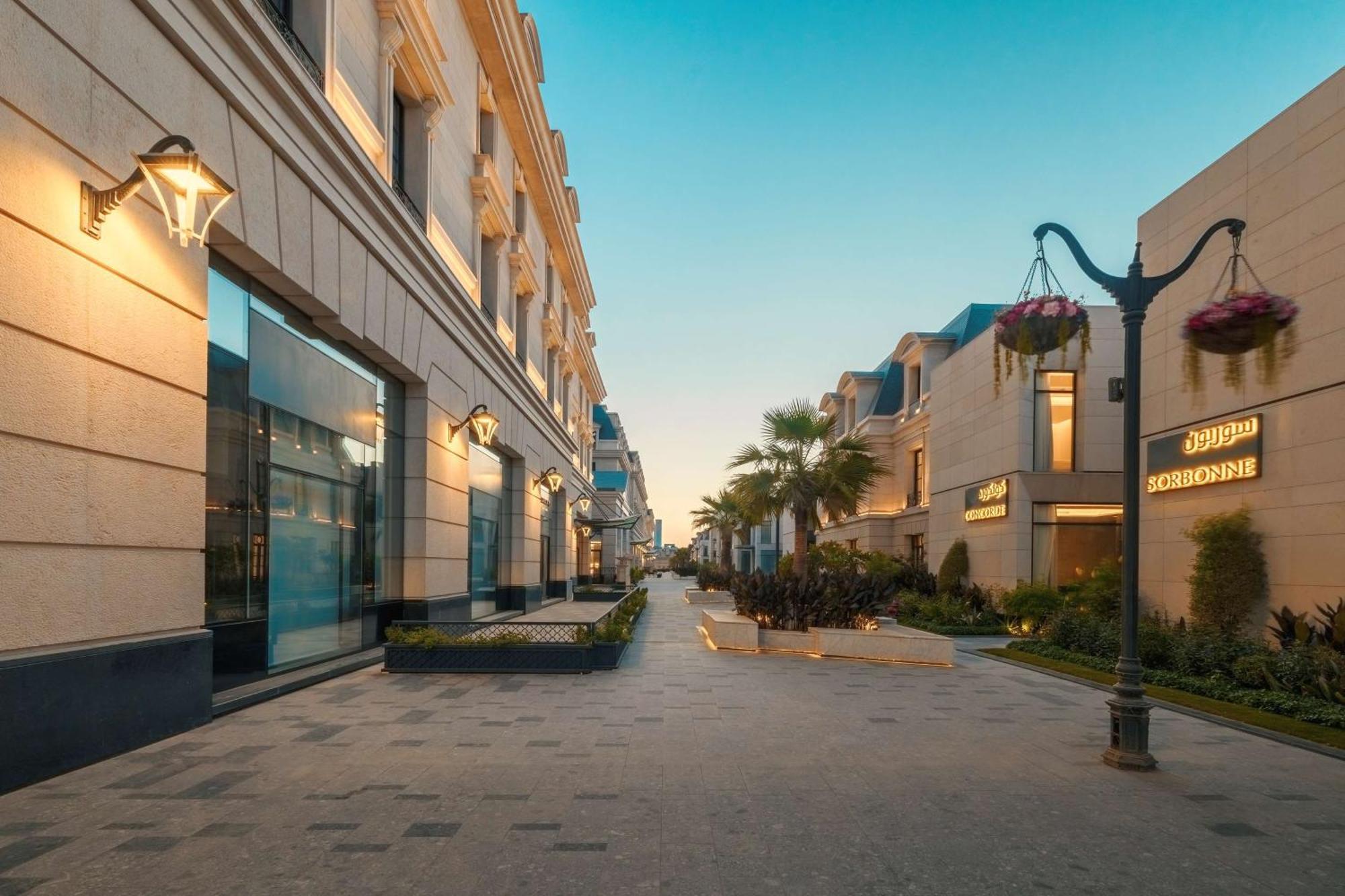 Mansard Riyadh, A Radisson Collection Hotel Экстерьер фото The Village Outlet